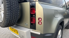 Land Rover Defender 3.0 D250 HSE 90 3dr Auto Diesel Estate